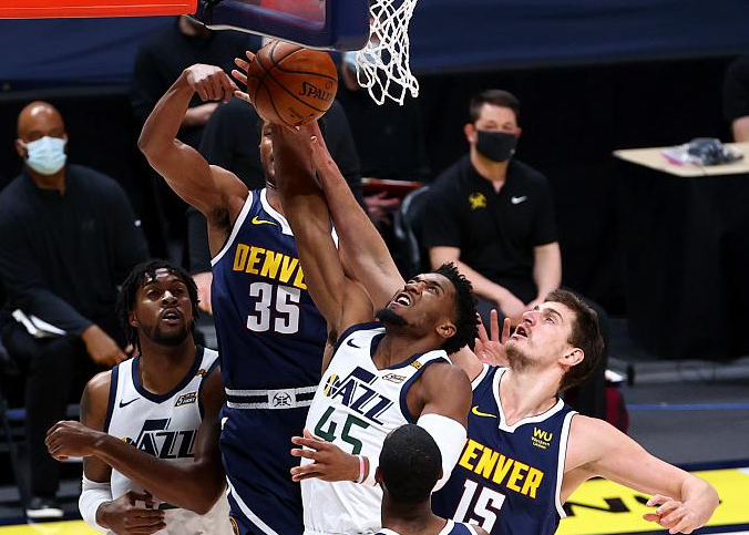  约基奇准三双掘金主场力克东部第一凯尔特人